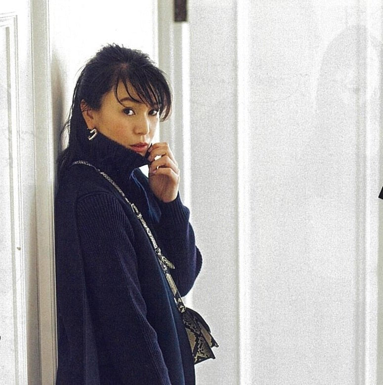 VERY Japan - December 2020 - Clergerie Paris - Europe