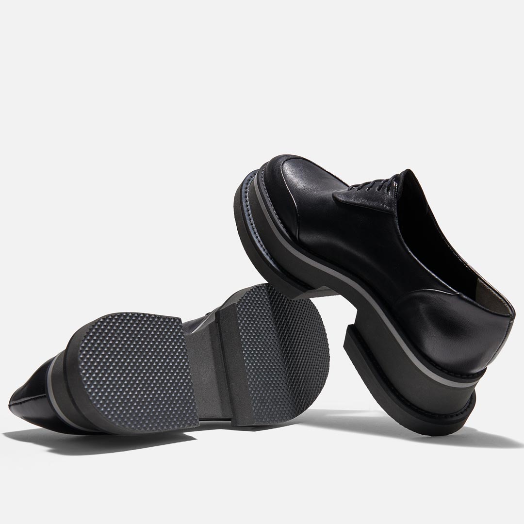DERBIES - BANO DERBIES, BLACK LAMBSKIN - 3606063185998 - Clergerie Paris - Europe