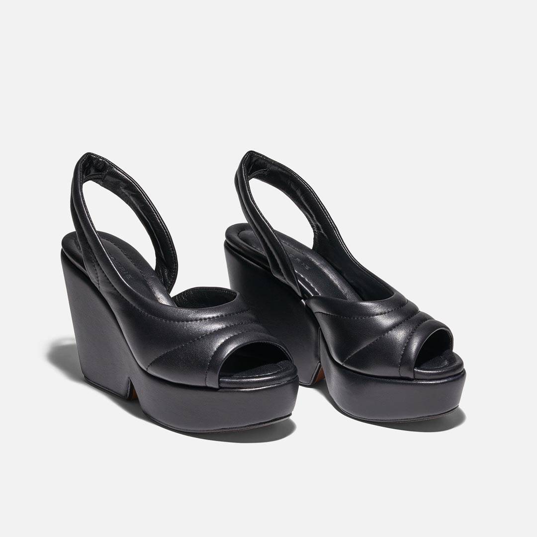 ESCARPINS DOZEN, CUIR D'AGNEAU NOIR Clergerie Paris France