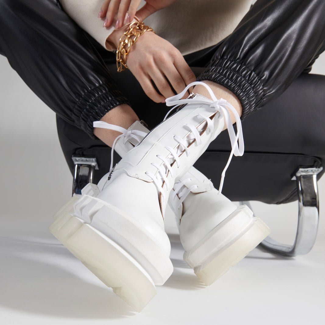 ANKLE BOOTS - GOTTY ANKLE BOOTS, WHITE CALFSKIN - 3606063328586 - Clergerie Paris - Europe