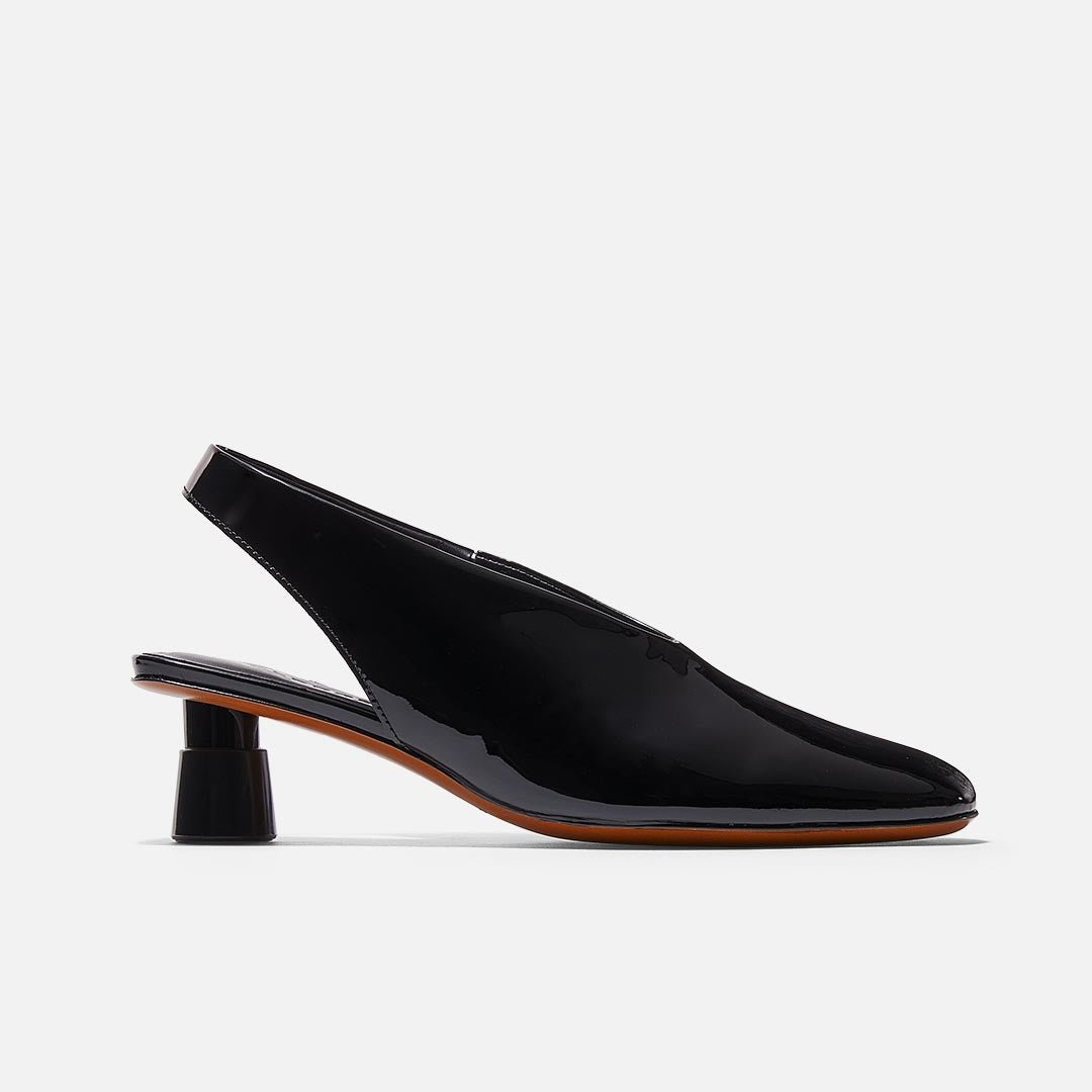 PUMPS - IREM PUMPS, BLACK CALFSKIN - 3606063247283 - Clergerie Paris - Europe